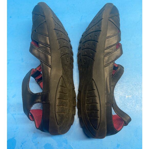 Woman's Fimley Baretraps Size 5.5 M Cushioned Woman's Black SAndals Comfort - Picture 9 of 10